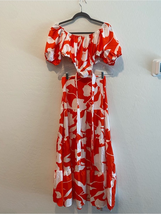 Dresses & Skirts - Orange & White Floral Off-Shoulder Maxi Dress